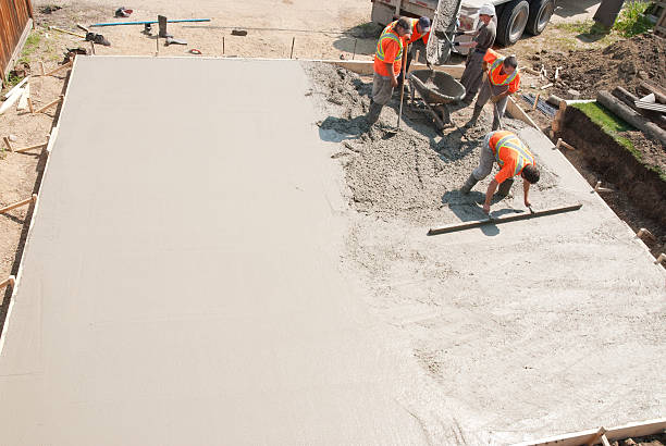 Best Concrete Slab Construction in Kings Park West, VA